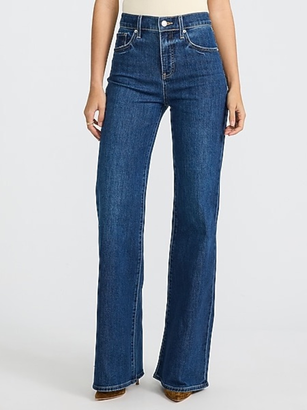 Express Relaxed Flare Jeans Size 6R